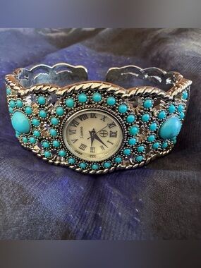 Southwestern Turquoise Cuff Watch Silver Tone Hinged Bracelet Boho Western